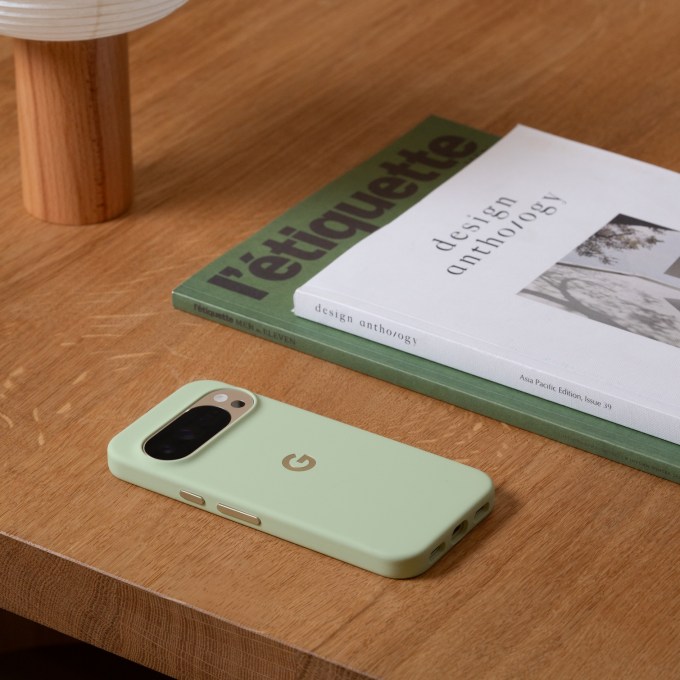 PixelSnap Case